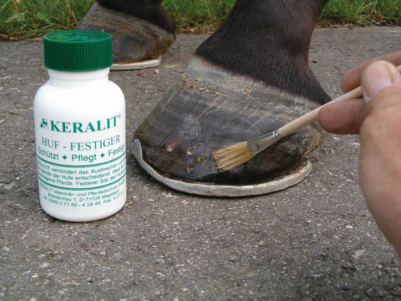 Keralit Huf - Festiger  Keralit Huf - Festiger